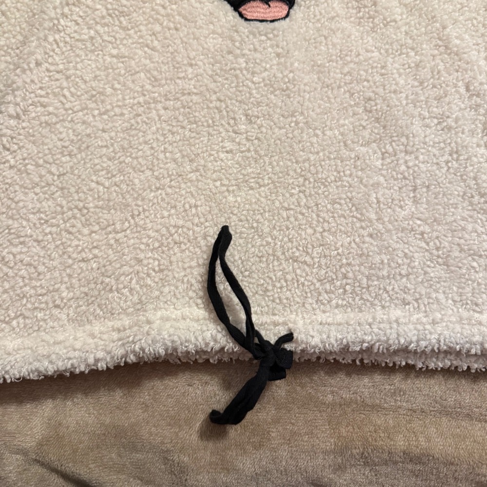 Disney Parks 101 Dalmatians Sherpa Fleece Hoodie White Black Medium - Picture 7 of 13